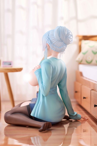 未亡人の雪女 雪乃深冬 座ってる雪乃さん 画像16