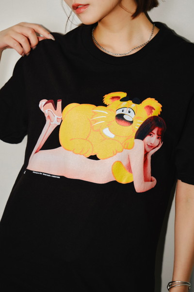 【KAEDE KAREN】SANTAGIRLS TEE BLACK/Lサイズ 画像6