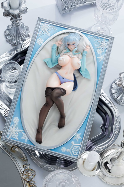 未亡人の雪女 雪乃深冬 寝そべってる雪乃さん 画像1