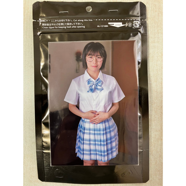 《使用済み風加工品》女子〇生のお下がり下着031