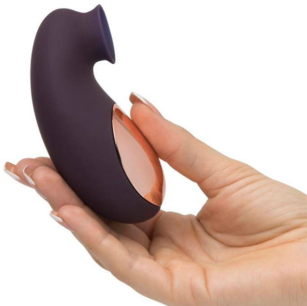 Fifty Shades Freed: Sweet Release Rechargeable Clitoral Suction Stimulator 画像5