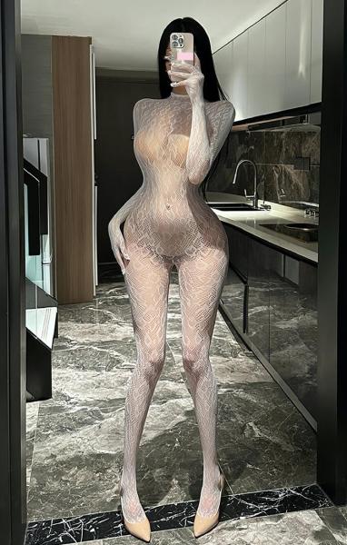 過激 全身網タイツ ボディストッキング 【純白/指先まで包む】 グローブ一体型 5本指 穴あき ヒョウ柄 レース 透け感 清楚 ホワイト ランジェリー F849